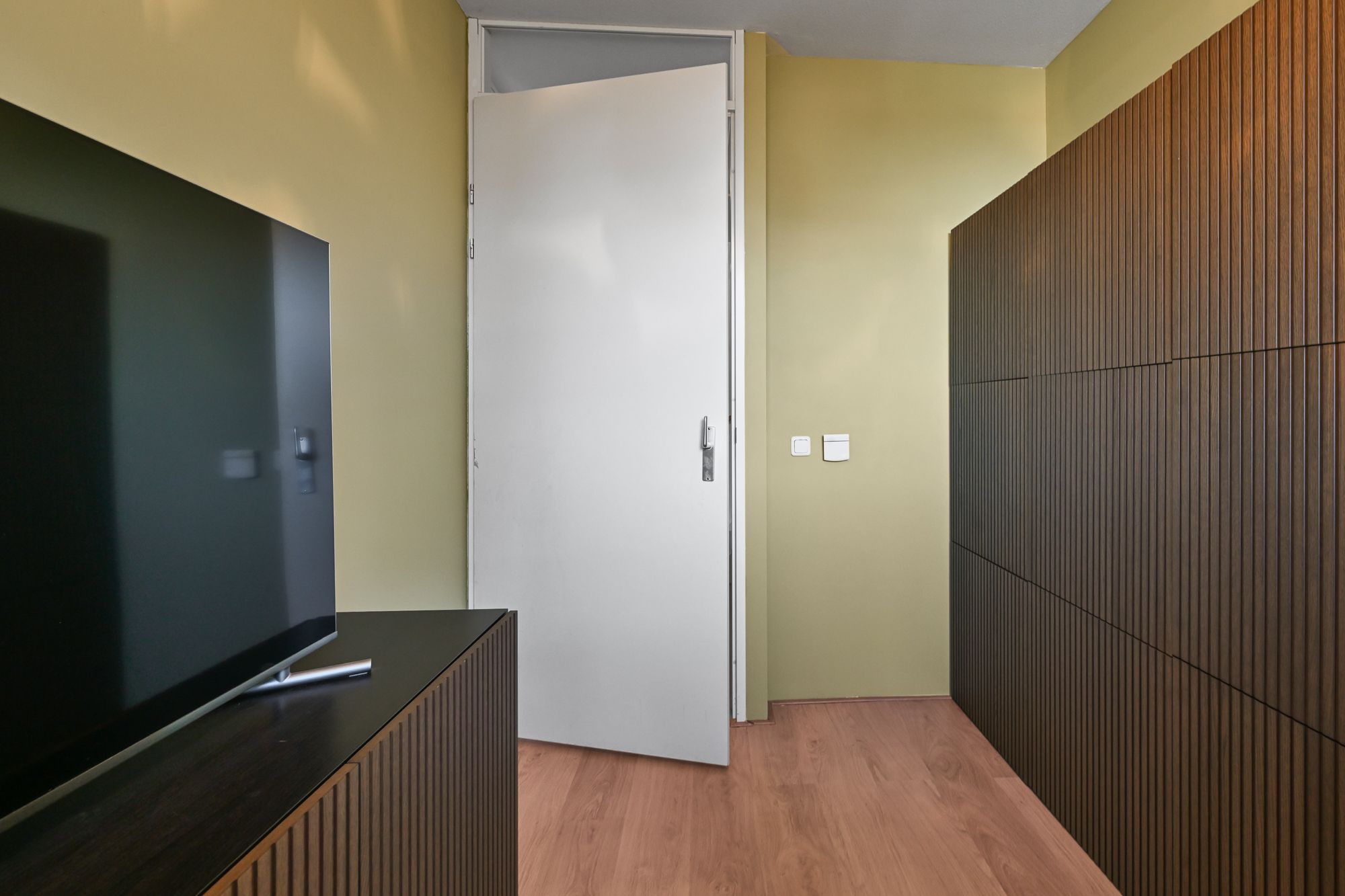 Foto 21 van Witte Ring 77