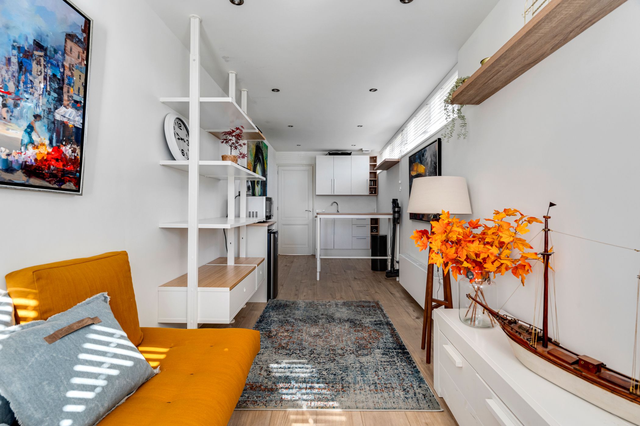 Foto 30 van Amsterdamsestraatweg 1035