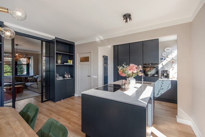 Foto 16 van Julianastraat 53