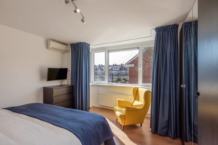 Foto 30 van Julianastraat 53