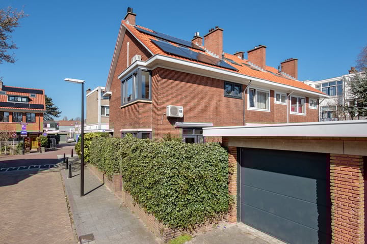 Foto 48 van Julianastraat 53