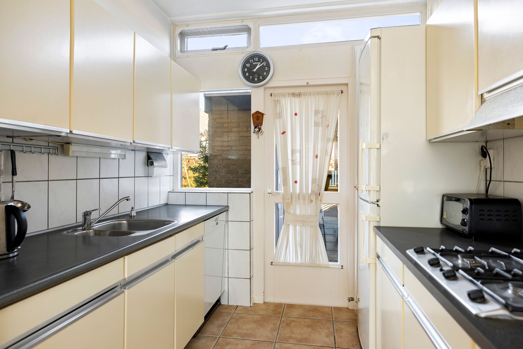 Photo 6 of Burg. P.J. Hemmingalaan 13