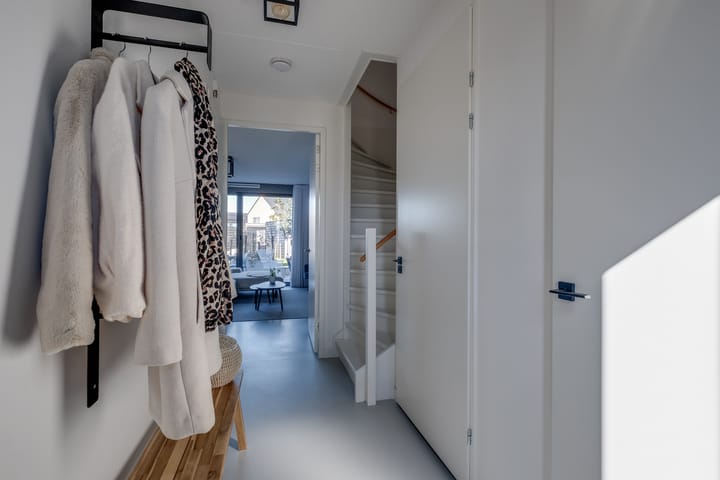 Foto 9 van Janus Baulingstraat 7