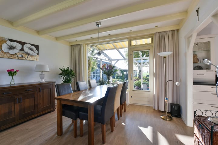 Foto 10 van Oosterlandweg 17