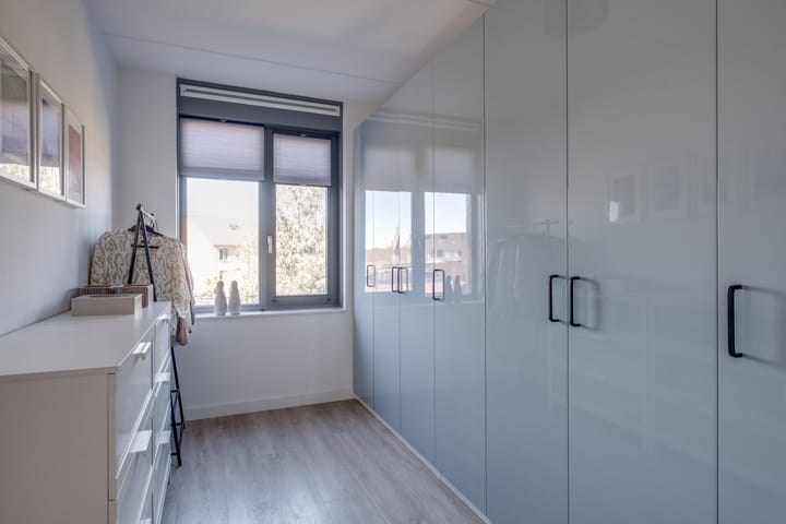 Foto 26 van Janus Baulingstraat 7