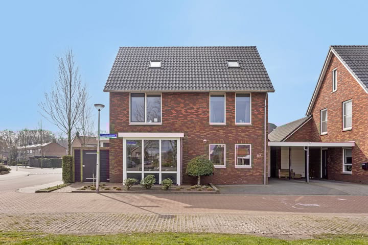 Foto 2 van Troelstrastraat 35-A