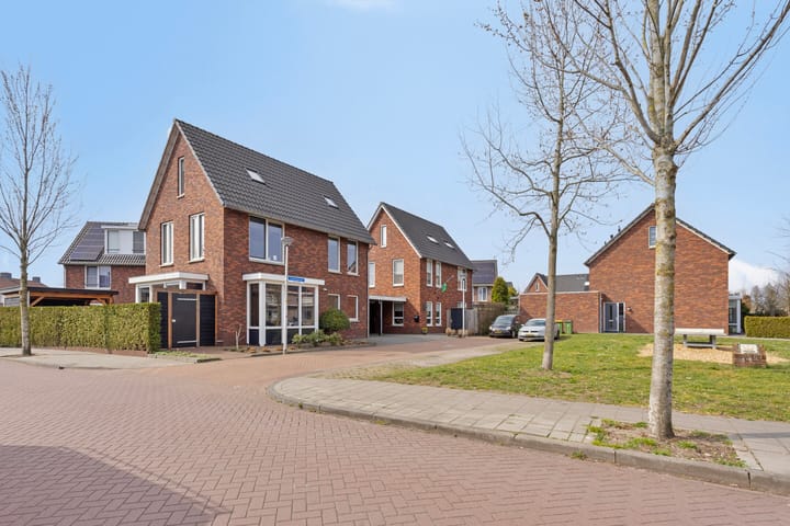 Foto 4 van Troelstrastraat 35-A