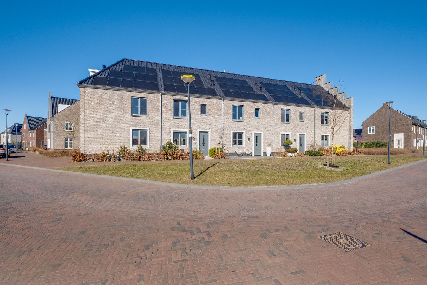 Foto 44 van Janus Baulingstraat 7