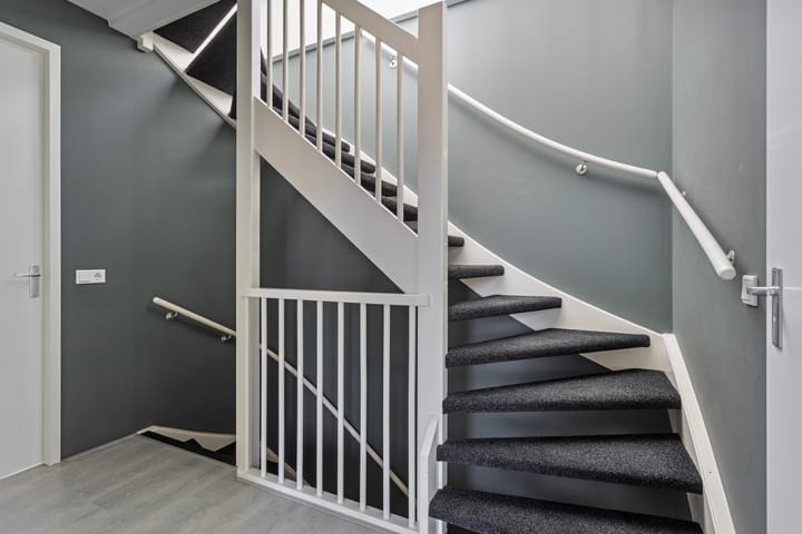 Photo 28 of Troelstrastraat 35-A