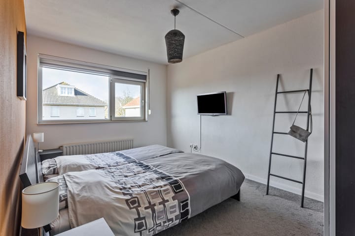 Foto 15 van De Maashoven 12