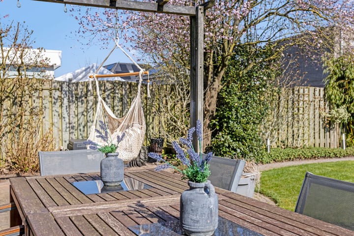 Foto 28 van De Maashoven 12