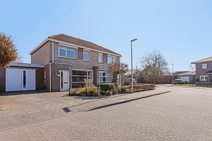 Foto 33 van De Maashoven 12