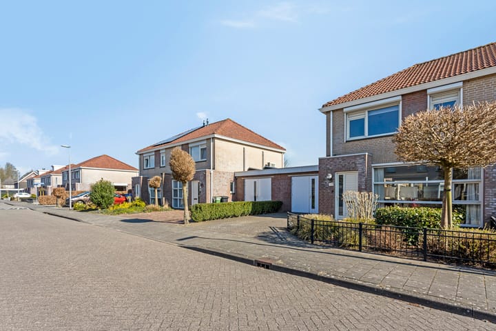 Foto 34 van De Maashoven 12