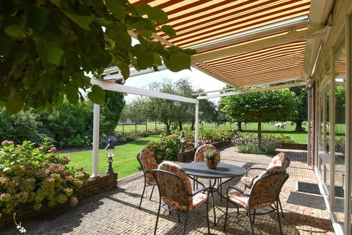 Foto 3 van Oosterlandweg 27