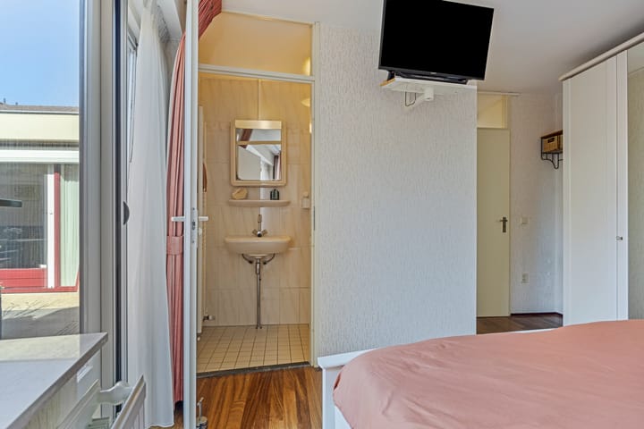 Foto 22 van Rosa Spierstraat 44