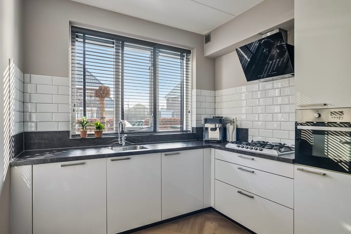 Foto 9 van Franklinhage 6