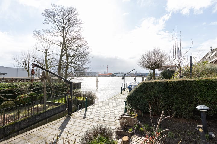 Foto 4 van Buitenhof 1