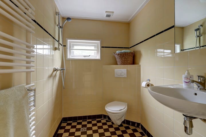 Foto 16 van Schoolstraat 74