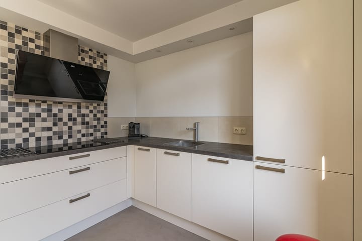 Foto 23 van Prins Bernhardstraat 114