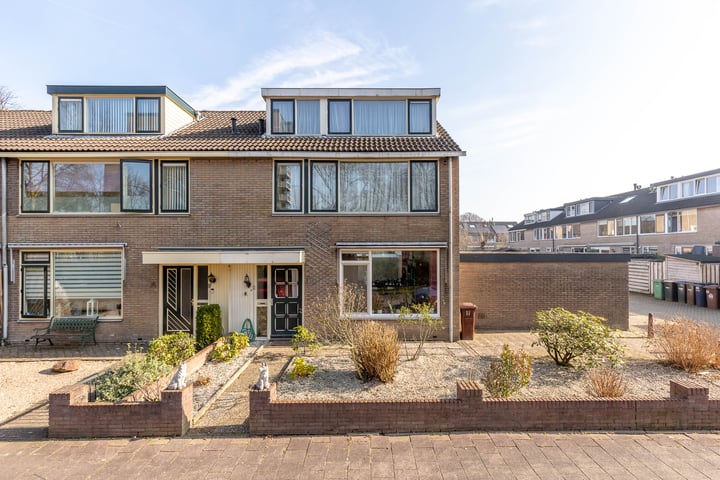 Bekijk foto van Johannes Poststraat 11