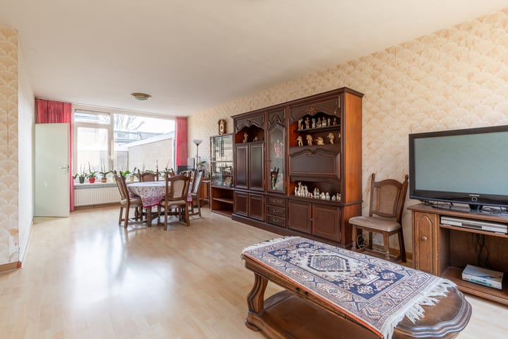 Photo 5 of Johannes Poststraat 11