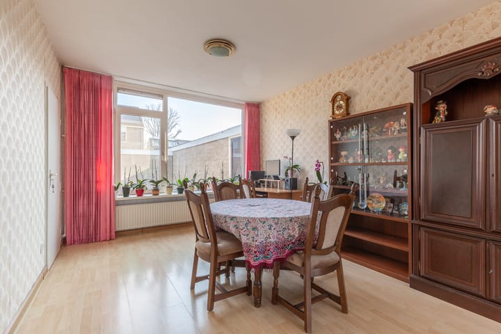 Photo 11 of Johannes Poststraat 11
