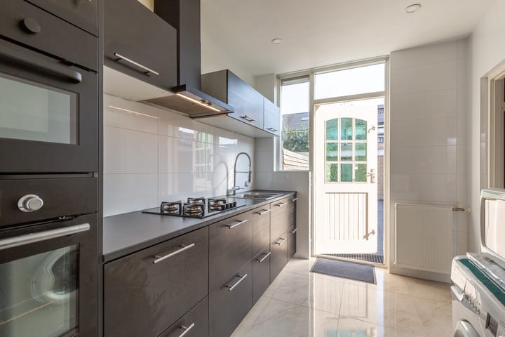 Foto 16 van Johannes Poststraat 11