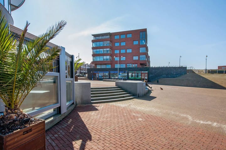 Photo 4 of Dr. Lelykade 281