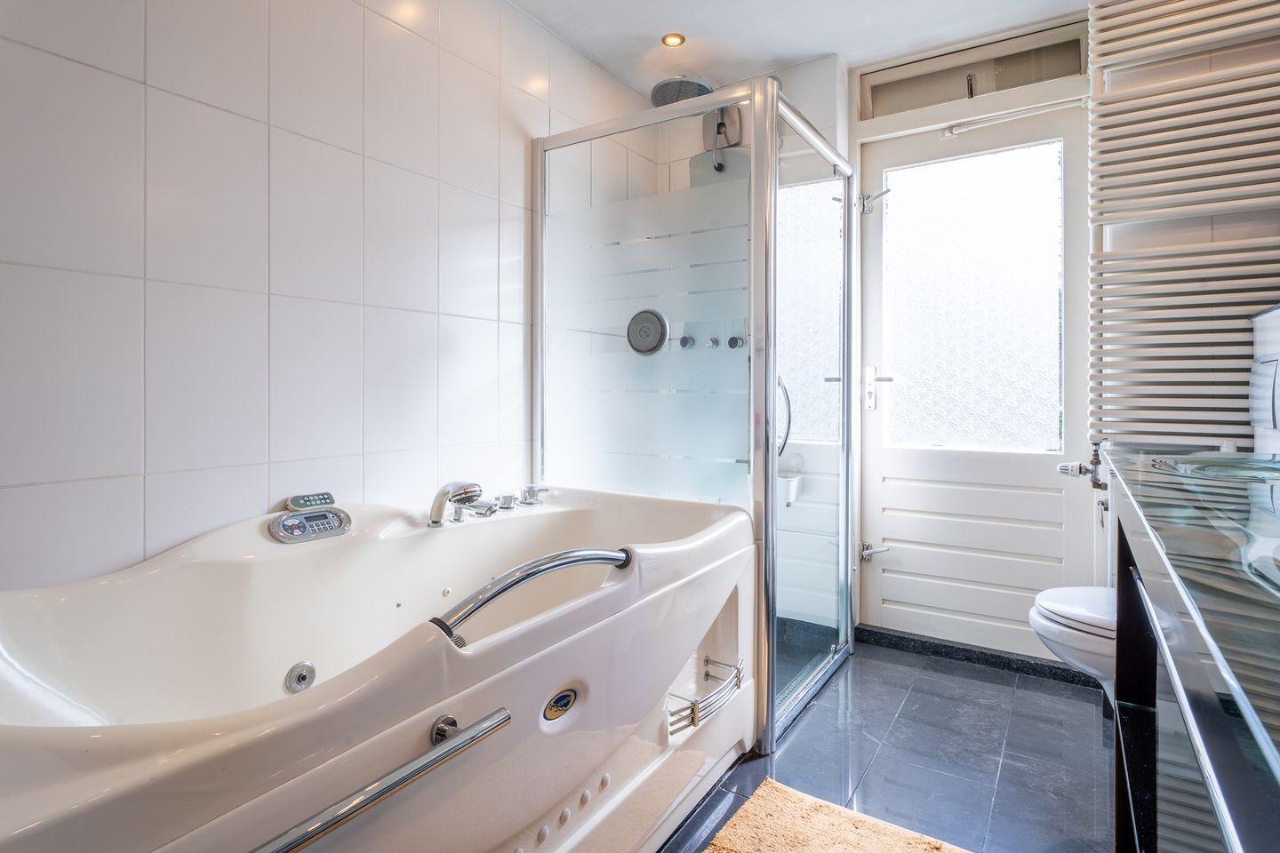 Photo 20 of Zuilenstraat 20