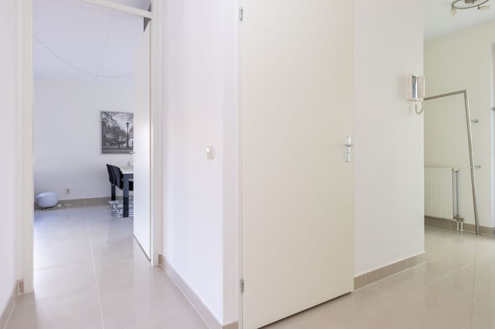 Foto 6 van Derkinderenstraat 140