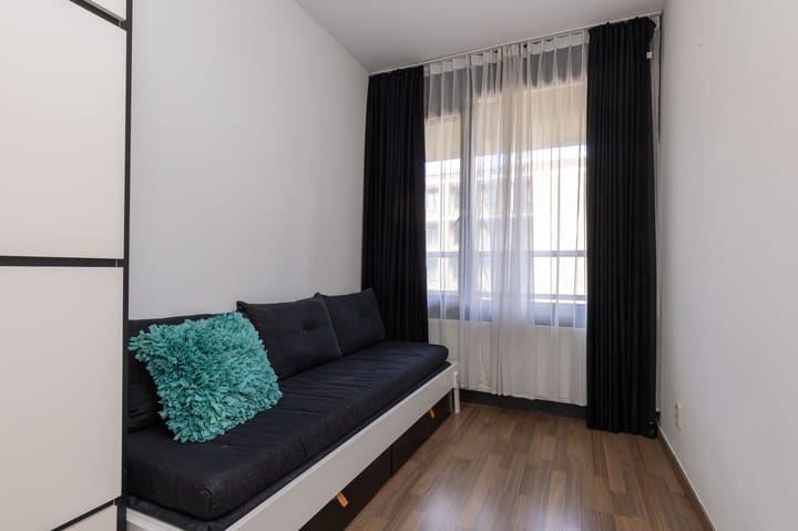 Foto 20 van Derkinderenstraat 140