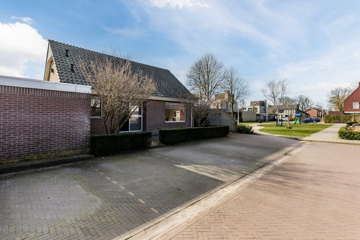 Photo 32 of Arthur van Schendellaan 2