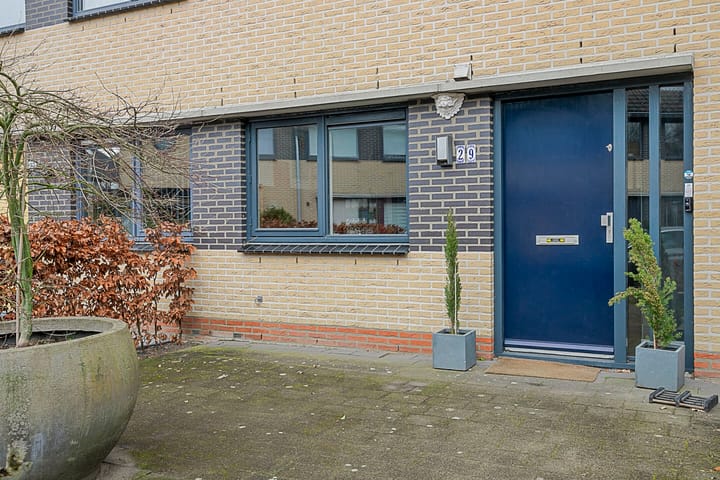 Foto 4 van Adelaarsvaren 29