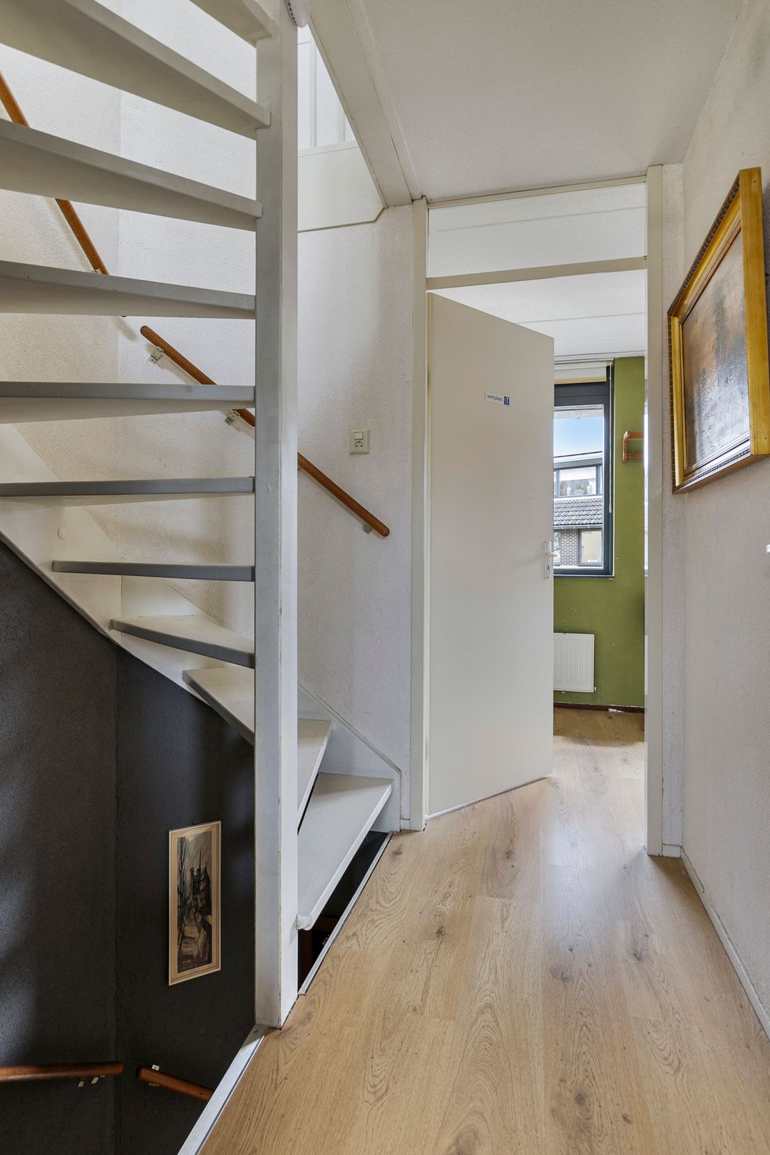 Photo 13 of Adelaarsvaren 29