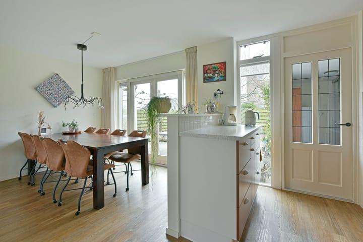 Foto 7 van van Schagenhof 36