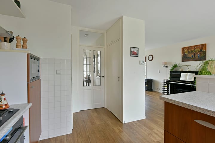 Foto 11 van van Schagenhof 36