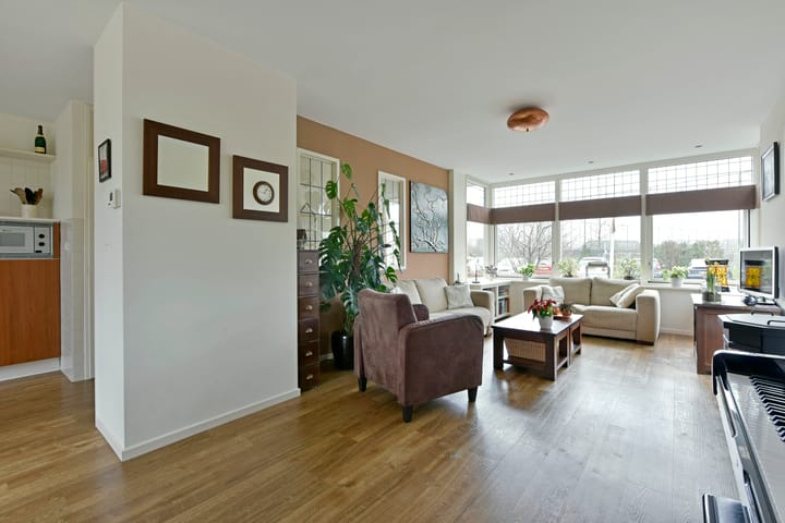 Foto 13 van van Schagenhof 36