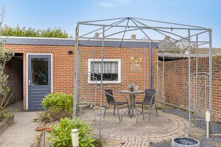 Foto 38 van Engelmondstraat 15