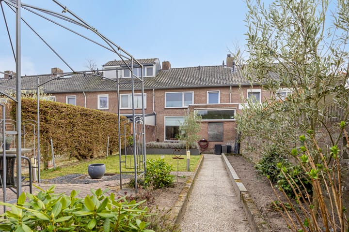 Foto 39 van Engelmondstraat 15