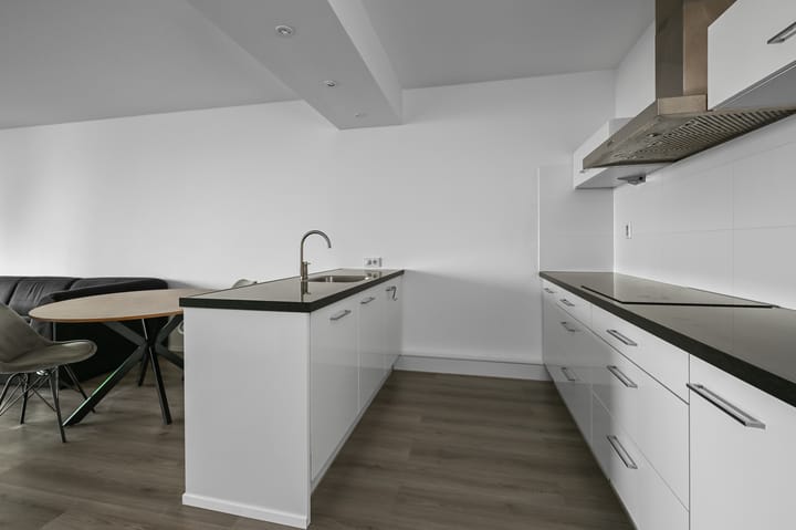 Foto 6 van Willy Sluiterstraat 36