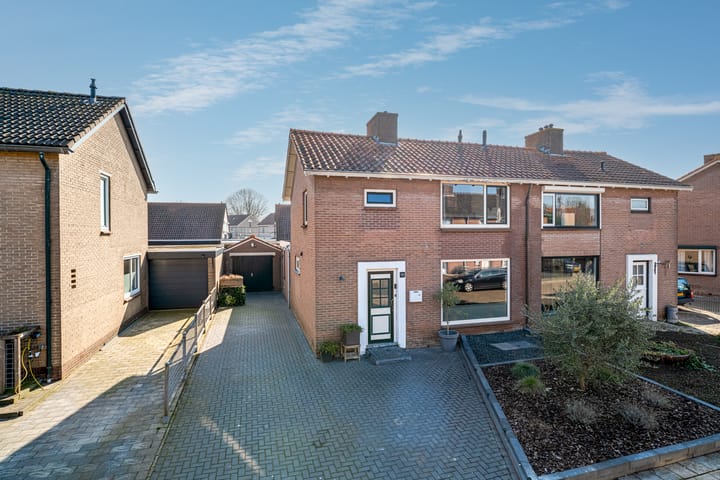 Foto 40 van Graaf Gerardstraat 19