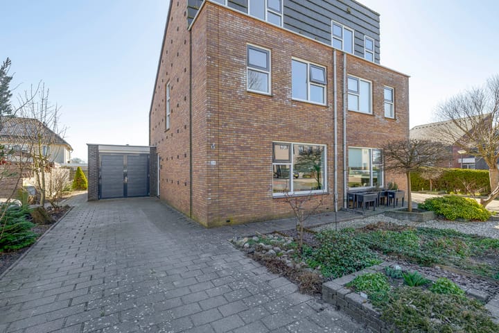 Foto 7 van Carbeel 24