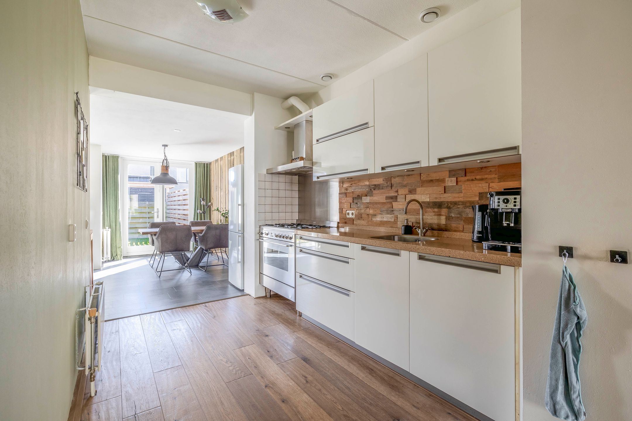 Foto 18 van Carbeel 24