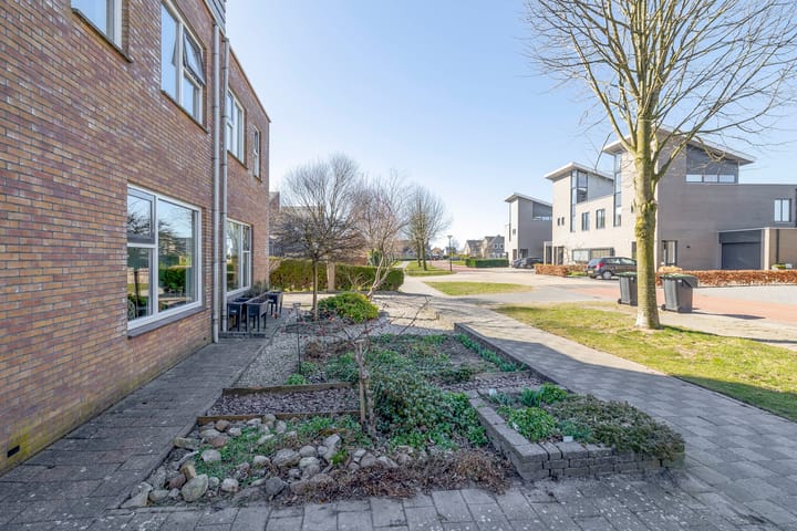 Foto 42 van Carbeel 24