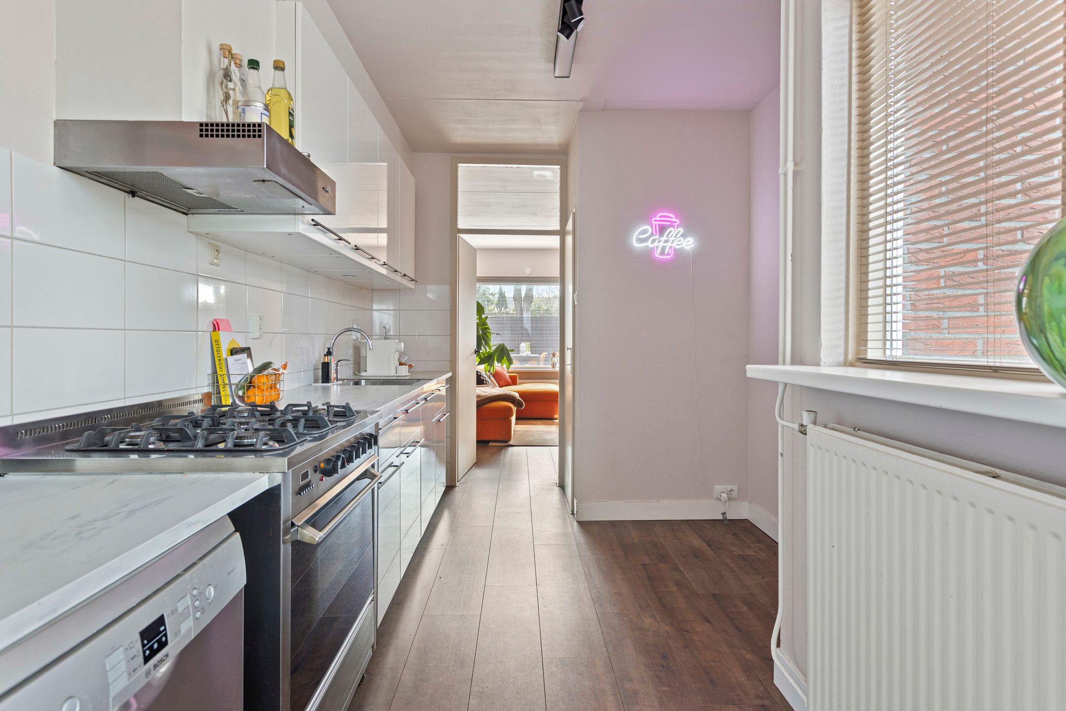 Foto 12 van Kamperfoelie 75