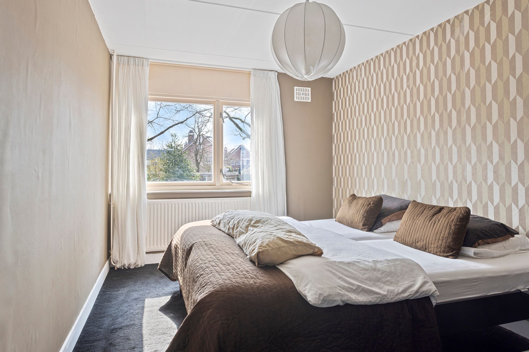 Foto 15 van Kamperfoelie 75