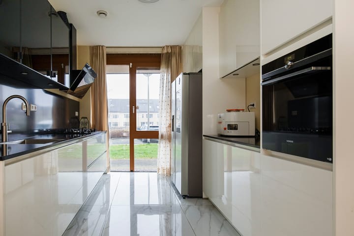 Foto 3 van Buitenhof 30