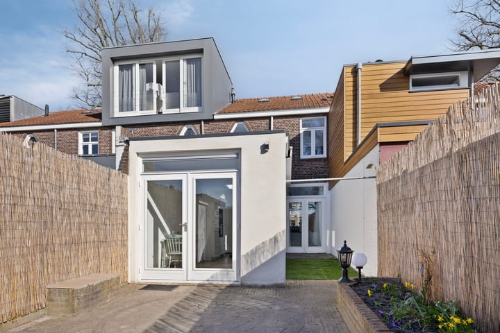 Foto 19 van Lindeplein 5