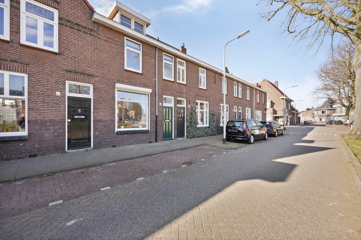 Foto 38 van Lindeplein 5