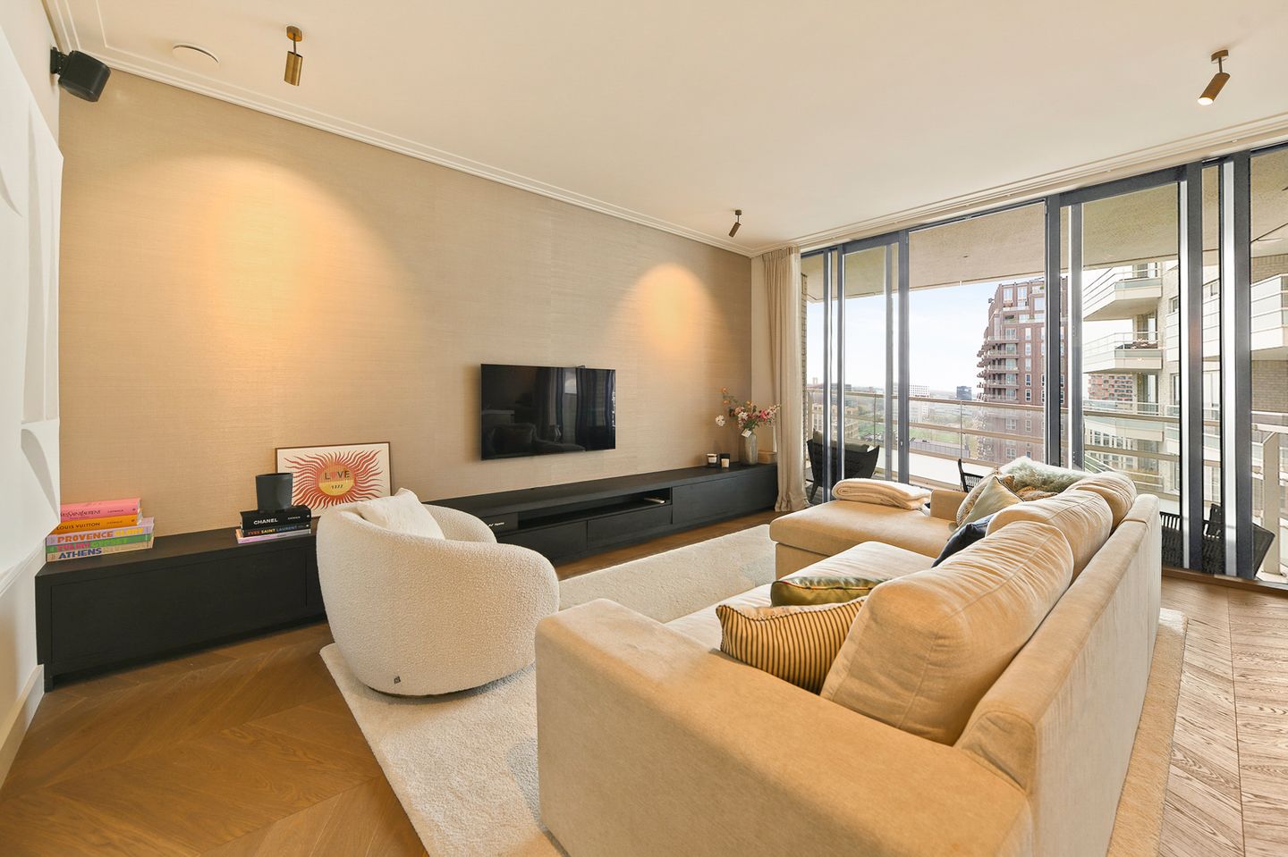 Foto 4 van Leonard Bernsteinstraat 88-A